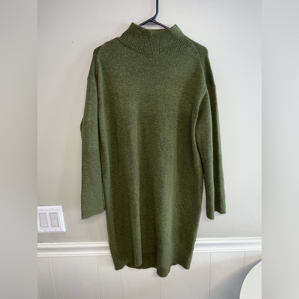 Sweater dress